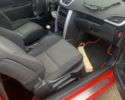 Пежо 207 2007 в Карловке на Automoto.ua Красный Пежо 207, объемом двигателя 1.6 л и пробегом 125 тыс. км за 1650 $, фото 3 на Automoto.ua