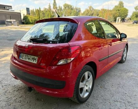Червоний Пежо 207, об'ємом двигуна 1.4 л та пробігом 249 тис. км за 3999 $, фото 4 на Automoto.ua