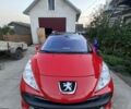 Красный Пежо 207, объемом двигателя 1.6 л и пробегом 176 тыс. км за 5515 $, фото 1 на Automoto.ua