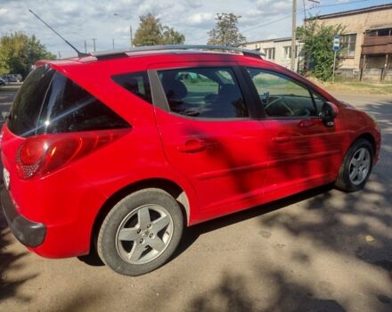 Красный Пежо 207, объемом двигателя 1.4 л и пробегом 147 тыс. км за 4200 $, фото 2 на Automoto.ua
