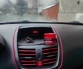 Червоний Пежо 207, об'ємом двигуна 1.4 л та пробігом 248 тис. км за 3600 $, фото 11 на Automoto.ua