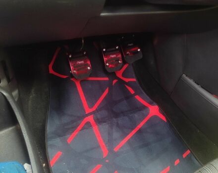 Червоний Пежо 207, об'ємом двигуна 1.4 л та пробігом 248 тис. км за 3600 $, фото 7 на Automoto.ua