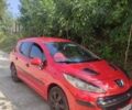 Червоний Пежо 207, об'ємом двигуна 1.4 л та пробігом 248 тис. км за 3600 $, фото 6 на Automoto.ua
