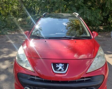 Червоний Пежо 207, об'ємом двигуна 1.4 л та пробігом 146 тис. км за 5000 $, фото 6 на Automoto.ua