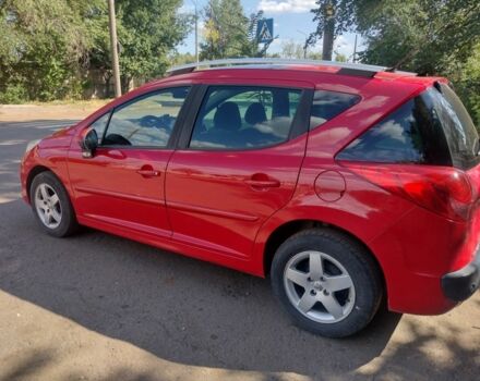 Червоний Пежо 207, об'ємом двигуна 1.4 л та пробігом 146 тис. км за 5000 $, фото 2 на Automoto.ua