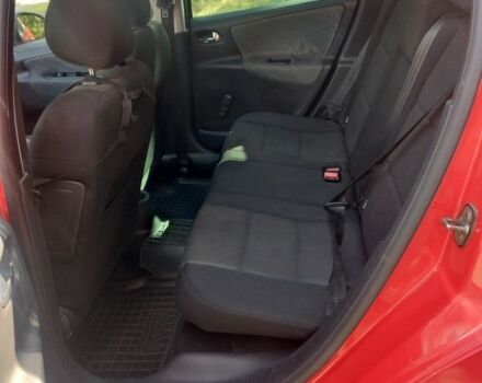 Червоний Пежо 207, об'ємом двигуна 1.4 л та пробігом 146 тис. км за 5000 $, фото 4 на Automoto.ua