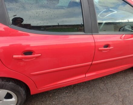 Червоний Пежо 207, об'ємом двигуна 1.4 л та пробігом 146 тис. км за 5000 $, фото 12 на Automoto.ua