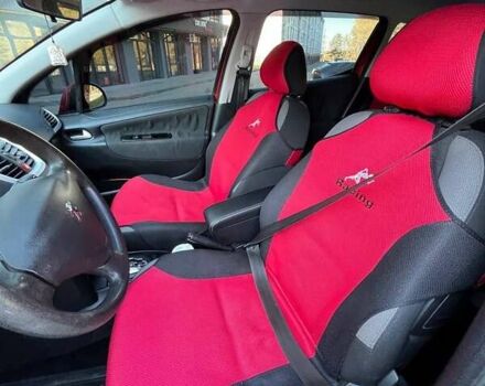 Пежо 207 2008 в Новояворовск на Automoto.ua Красный Пежо 207, объемом двигателя 1.6 л и пробегом 204 тыс. км за 5599 $, фото 24 на Automoto.ua