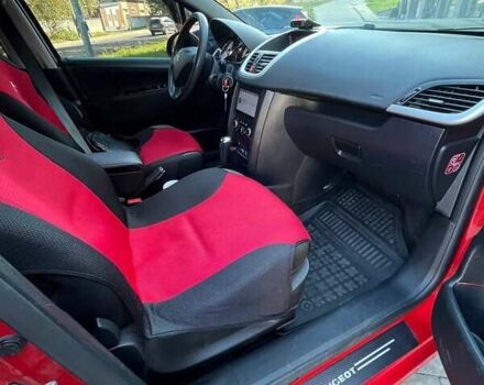 Пежо 207 2008 в Новояворовск на Automoto.ua Красный Пежо 207, объемом двигателя 1.6 л и пробегом 204 тыс. км за 5599 $, фото 21 на Automoto.ua