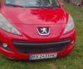 Червоний Пежо 207, об'ємом двигуна 1.4 л та пробігом 230 тис. км за 4500 $, фото 1 на Automoto.ua