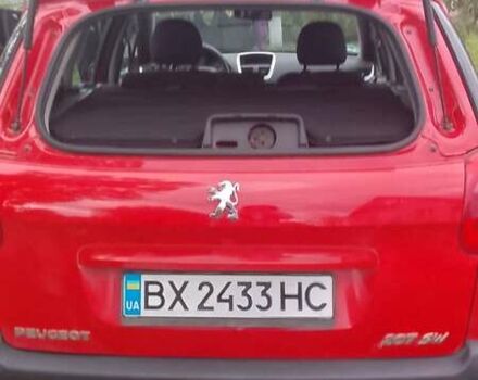 Червоний Пежо 207, об'ємом двигуна 1.4 л та пробігом 230 тис. км за 4500 $, фото 4 на Automoto.ua