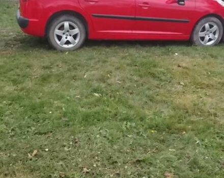 Червоний Пежо 207, об'ємом двигуна 1.4 л та пробігом 230 тис. км за 4500 $, фото 17 на Automoto.ua