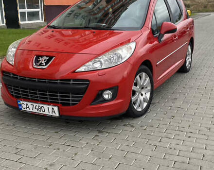 Красный Пежо 207, объемом двигателя 1.56 л и пробегом 265 тыс. км за 5500 $, фото 1 на Automoto.ua