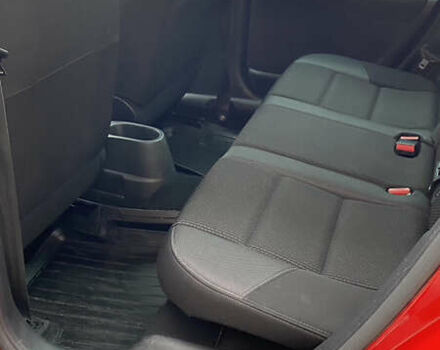 Красный Пежо 207, объемом двигателя 1.56 л и пробегом 265 тыс. км за 5500 $, фото 8 на Automoto.ua