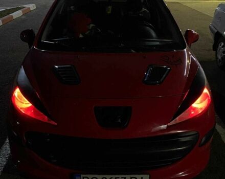 Червоний Пежо 207, об'ємом двигуна 1.4 л та пробігом 248 тис. км за 3600 $, фото 1 на Automoto.ua