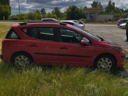 Пежо 207 2008 в Барановке на Automoto.ua Красный Пежо 207, объемом двигателя 1.4 л и пробегом 200 тыс. км за 1700 $, фото 1 на Automoto.ua