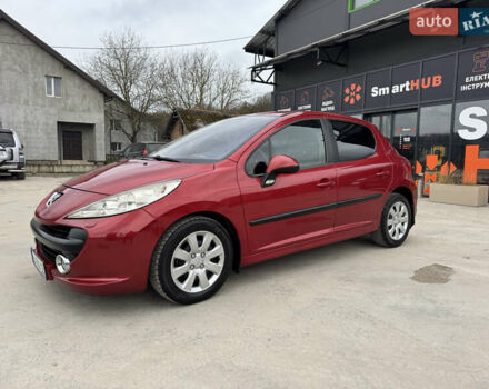 Красный Пежо 207, объемом двигателя 1.36 л и пробегом 120 тыс. км за 5350 $, фото 1 на Automoto.ua