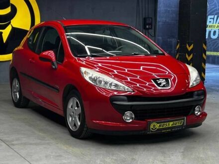 Красный Пежо 207, объемом двигателя 1.4 л и пробегом 169 тыс. км за 4500 $, фото 1 на Automoto.ua