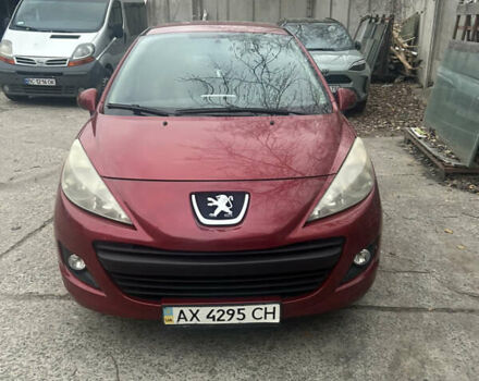 Красный Пежо 207, объемом двигателя 1.36 л и пробегом 122 тыс. км за 5200 $, фото 1 на Automoto.ua