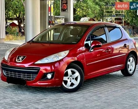 Пежо 207 2010 в Николаеве на Automoto.ua Красный Пежо 207, объемом двигателя 1.36 л и пробегом 103 тыс. км за 5800 $, фото 1 на Automoto.ua