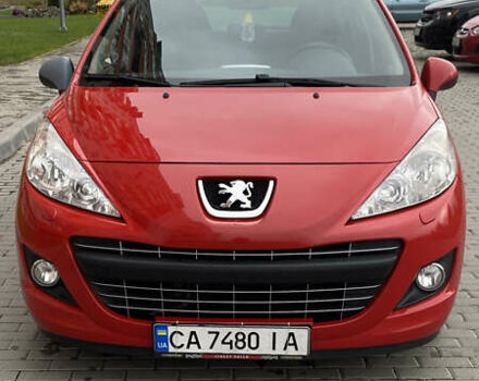 Красный Пежо 207, объемом двигателя 1.56 л и пробегом 265 тыс. км за 5500 $, фото 1 на Automoto.ua