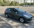 Пежо 207, объемом двигателя 1.6 л и пробегом 251 тыс. км за 3700 $, фото 1 на Automoto.ua