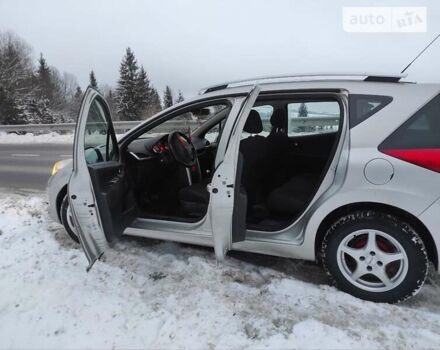 Пежо 207, объемом двигателя 1.4 л и пробегом 220 тыс. км за 4300 $, фото 4 на Automoto.ua
