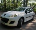 Пежо 207, объемом двигателя 1.6 л и пробегом 204 тыс. км за 4499 $, фото 9 на Automoto.ua