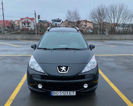 Пежо 207, об'ємом двигуна 1.4 л та пробігом 266 тис. км за 3800 $, фото 1 на Automoto.ua