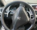 Желтый Пежо 207, объемом двигателя 1.6 л и пробегом 167 тыс. км за 4600 $, фото 6 на Automoto.ua