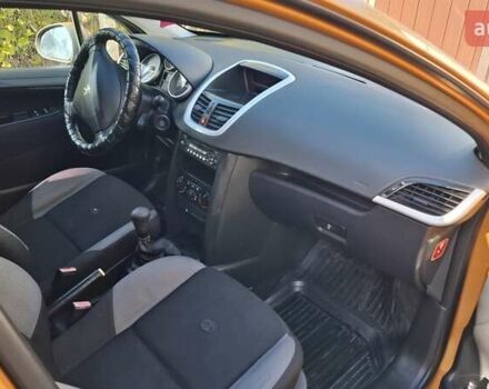 Пежо 207 2008 в Николаеве на Automoto.ua Желтый Пежо 207, объемом двигателя 1.4 л и пробегом 244 тыс. км за 4205 $, фото 5 на Automoto.ua