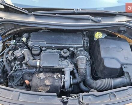 Пежо 207 2008 в Николаеве на Automoto.ua Желтый Пежо 207, объемом двигателя 1.4 л и пробегом 244 тыс. км за 4205 $, фото 7 на Automoto.ua