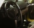 Желтый Пежо 207, объемом двигателя 1.61 л и пробегом 192 тыс. км за 6300 $, фото 11 на Automoto.ua