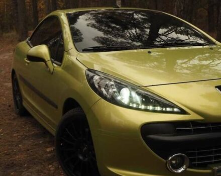 Желтый Пежо 207, объемом двигателя 1.61 л и пробегом 192 тыс. км за 6300 $, фото 12 на Automoto.ua