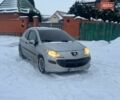 Серый Пежо 207, объемом двигателя 1.4 л и пробегом 371 тыс. км за 1999 $, фото 1 на Automoto.ua