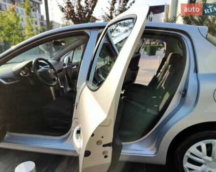 Серый Пежо 207, объемом двигателя 1.6 л и пробегом 152 тыс. км за 4990 $, фото 5 на Automoto.ua