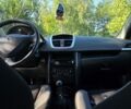 Серый Пежо 207, объемом двигателя 1.6 л и пробегом 196 тыс. км за 4400 $, фото 6 на Automoto.ua