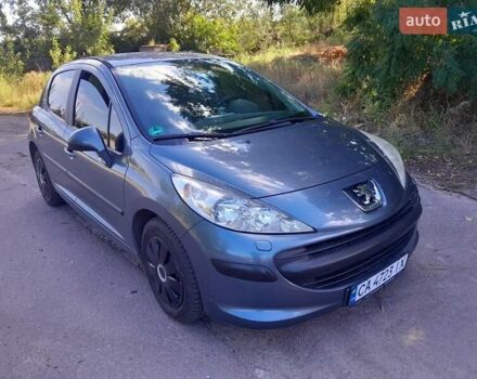 Сірий Пежо 207, об'ємом двигуна 1.36 л та пробігом 215 тис. км за 4500 $, фото 2 на Automoto.ua