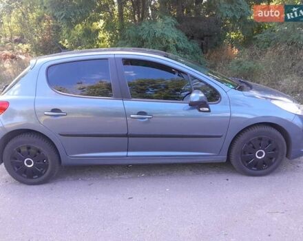 Сірий Пежо 207, об'ємом двигуна 1.36 л та пробігом 215 тис. км за 4500 $, фото 9 на Automoto.ua