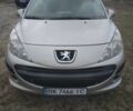 Серый Пежо 207, объемом двигателя 1.4 л и пробегом 220 тыс. км за 4250 $, фото 1 на Automoto.ua
