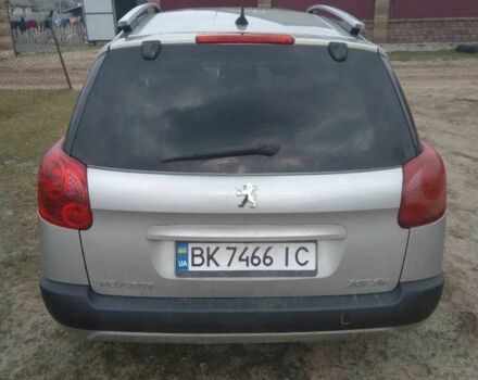 Серый Пежо 207, объемом двигателя 1.4 л и пробегом 220 тыс. км за 4250 $, фото 3 на Automoto.ua