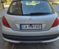 Серый Пежо 207, объемом двигателя 1.6 л и пробегом 136 тыс. км за 5000 $, фото 5 на Automoto.ua