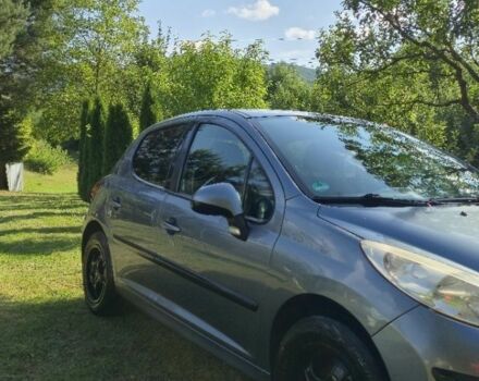 Серый Пежо 207, объемом двигателя 1.6 л и пробегом 196 тыс. км за 4400 $, фото 4 на Automoto.ua