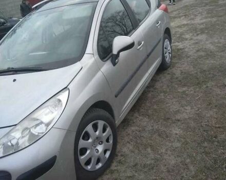 Серый Пежо 207, объемом двигателя 1.4 л и пробегом 220 тыс. км за 4250 $, фото 1 на Automoto.ua