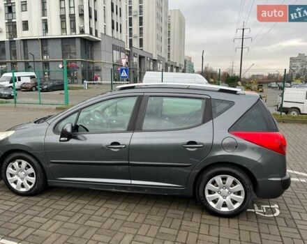 Серый Пежо 207, объемом двигателя 1.4 л и пробегом 207 тыс. км за 4700 $, фото 4 на Automoto.ua