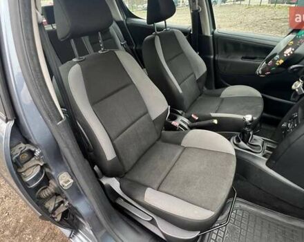 Серый Пежо 207, объемом двигателя 1.4 л и пробегом 166 тыс. км за 5190 $, фото 11 на Automoto.ua