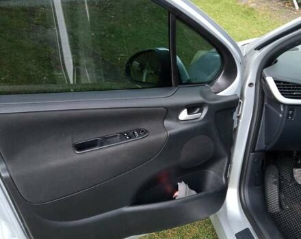 Пежо 207 2008 в Бродах на Automoto.ua Серый Пежо 207, объемом двигателя 1.56 л и пробегом 204 тыс. км за 4950 $, фото 11 на Automoto.ua