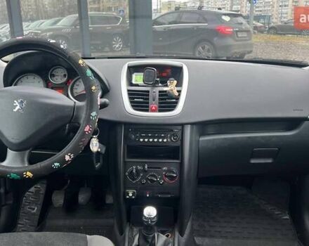 Серый Пежо 207, объемом двигателя 1.4 л и пробегом 166 тыс. км за 5190 $, фото 21 на Automoto.ua