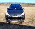 Серый Пежо 207, объемом двигателя 1.6 л и пробегом 284 тыс. км за 5000 $, фото 1 на Automoto.ua