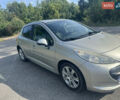 Сірий Пежо 207, об'ємом двигуна 1.6 л та пробігом 175 тис. км за 5000 $, фото 1 на Automoto.ua